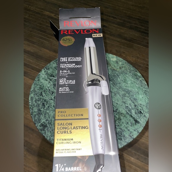 Revlon digital curling iron - Picture 1 of 5
